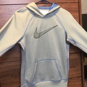 Nike therma- fit hoodie